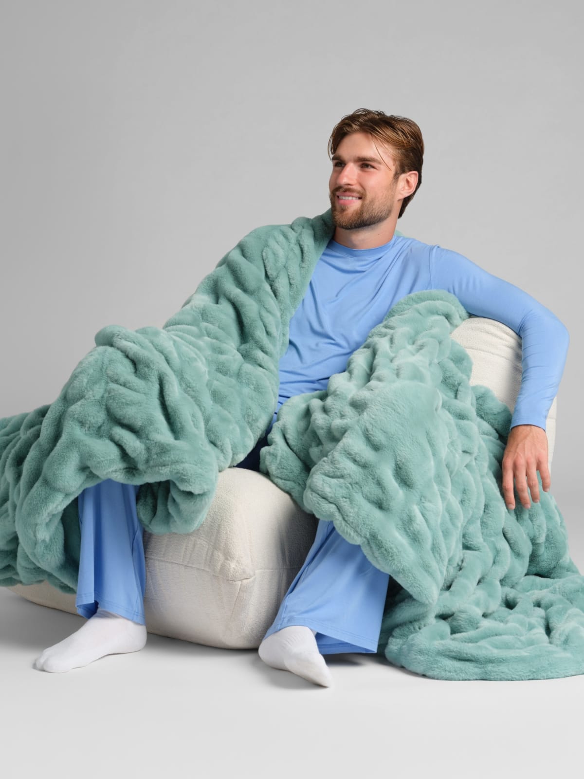 CloudHug Blanket